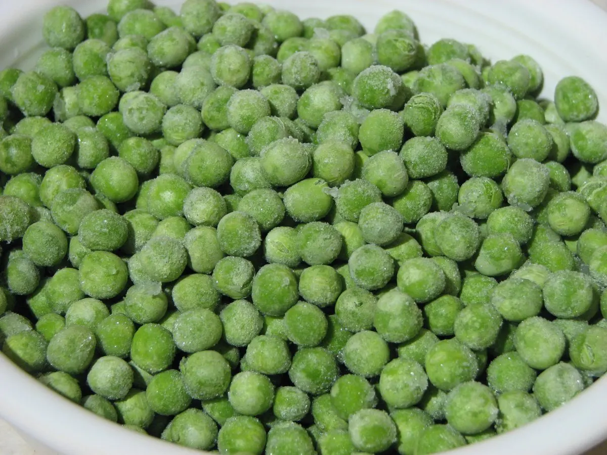 Bevroren groene erwten.
