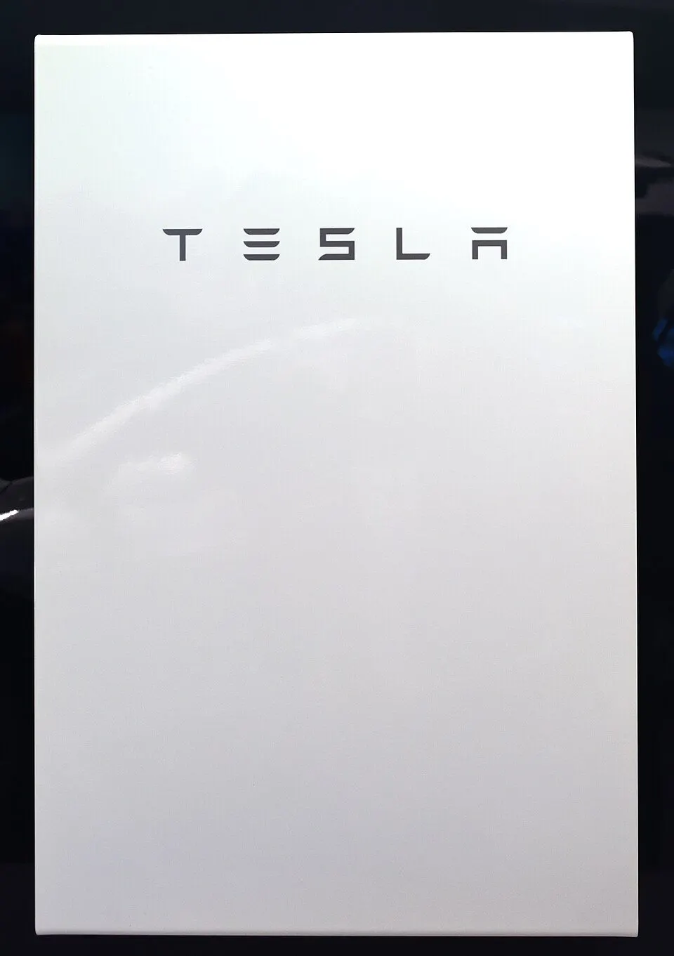 Een thuisbatterij voor elektriciteitsopslag.